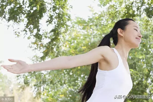 醫生提醒:女性延緩皮膚衰老,先做到這6小件事,你會受益良多!