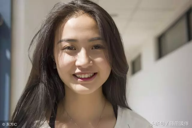 說好的20萬彩禮,結婚時變成了8萬,窮小子說一話才發現自己很傻