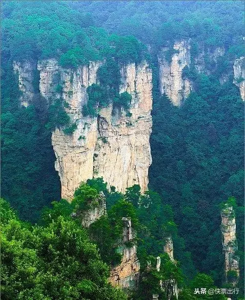 張家界的這個神秘深坑,為何千年無人敢探底?