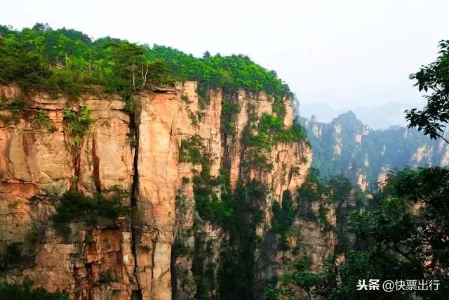張家界的這個神秘深坑,為何千年無人敢探底?