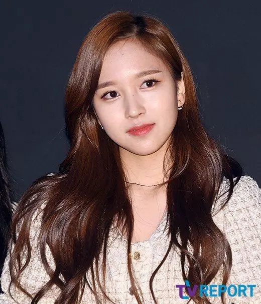 [TWICE][分享]181206 依舊是KPO女團第一TWICE今年截止目前為止專輯銷量458萬張+