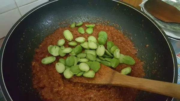必收藏! 【叄巴臭豆炒蝦球】食譜大公開? 一吃就愛上, 一起來學做吧(ノ≧∀≦)ノ