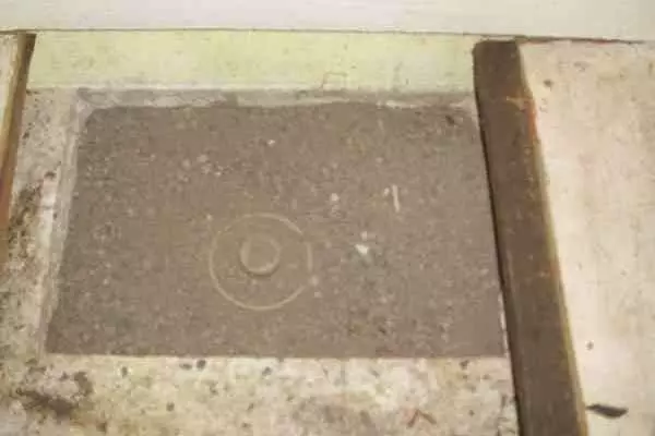 孫子打掃奶奶家 驚見衣櫃中隱藏的秘密