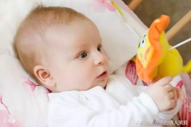 離婚十年去參加兒子生日聚會,他給我說了13個字,讓我痛不欲生