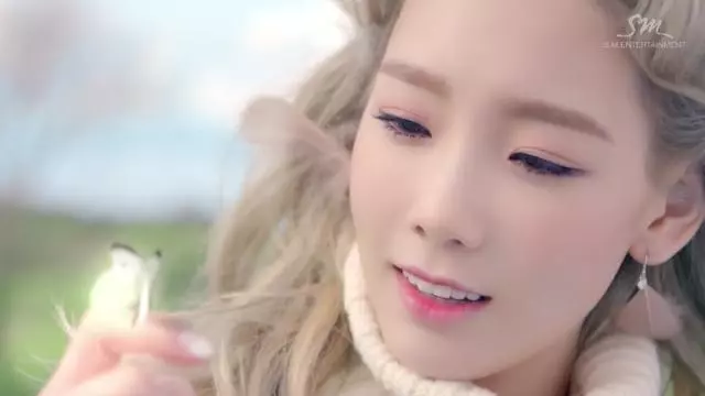 韓國solo女歌手YouTube破億的只有三人:Jennie,泫雅,金泰妍!