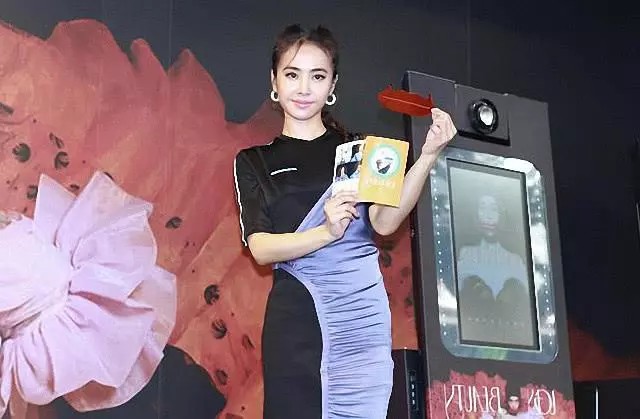 蔡依林罵自己活得不像人,當眾爆粗口:完美主義是狗屎