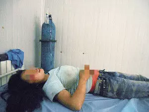 女婿去世一年,女兒卻「懷孕了」,母親帶去打B超,看到螢幕傻住