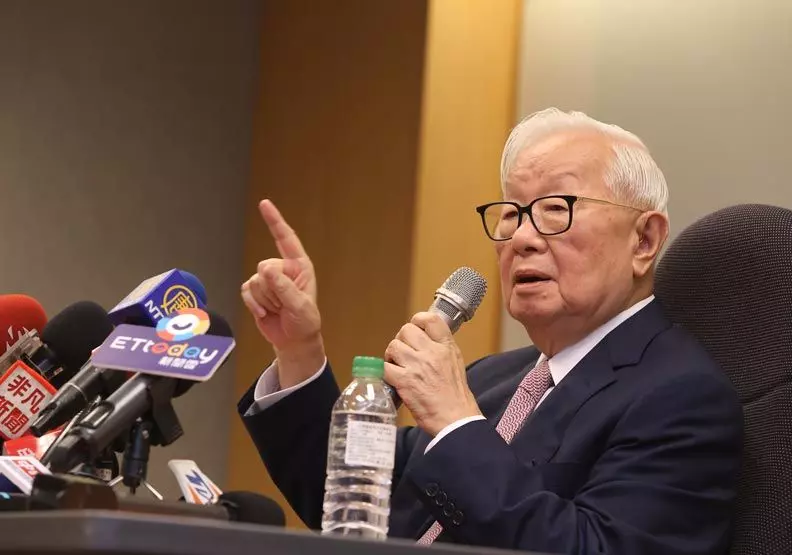 張忠謀對蔡政府受不了了,台積電將出走台灣,現台灣外來直接投資僅越南1/5,台灣什麼都在失去,什麼都留不住了!