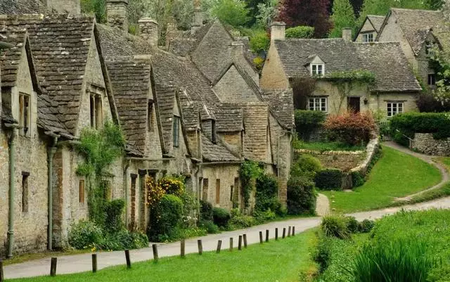 英國人都想住鄉下?最美小鎮美到窒息了!