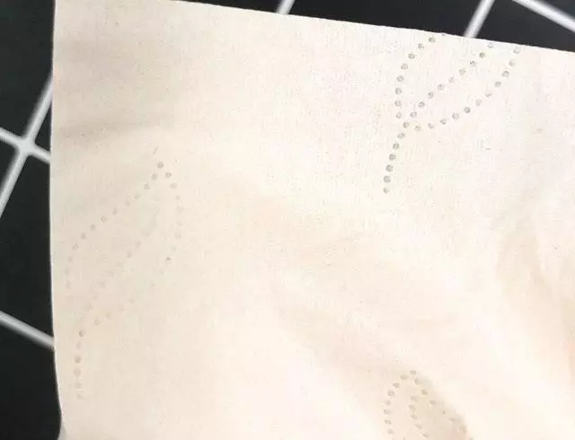 除了劣質紙巾,這2種日常用品,也是誘發白血病的「罪魁禍首」,千萬別再讓孩子用了!