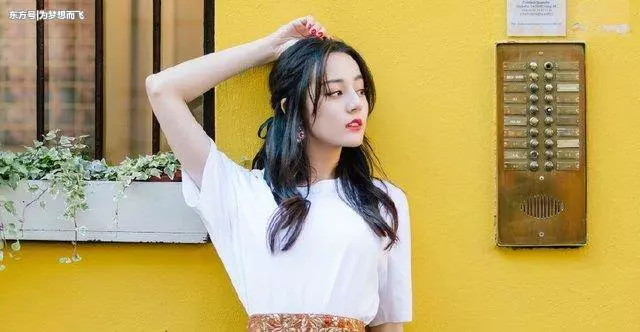 演藝圈7位「未整形」的女明星,熱巴娜紮上榜,最後一位美若天仙!