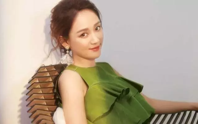 39歲還能這麼自信,陳喬恩不愧是能捧紅自己的人!
