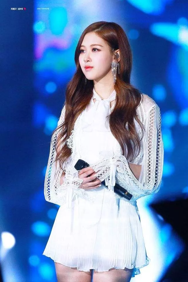 SM工作人員談三大小公主,jennie和秀智是真皇族,雪莉卻不是?