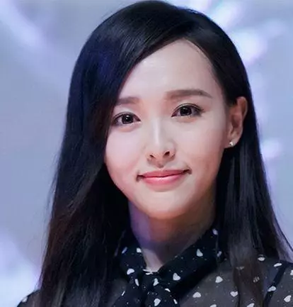 當這12個明星卸下妝,你還會認識她們嗎?唐嫣還是挺美的!