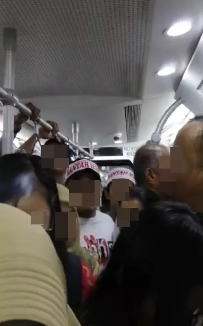 【反ICERD集會】霸占女性車廂 男:拍什麼拍?