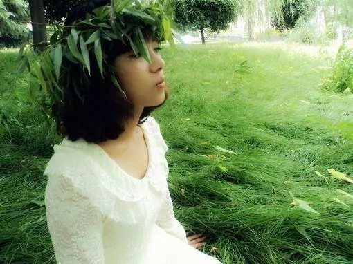 頭婚小伙娶二婚女友,女友開口要20萬彩禮,小伙一條簡訊女孩後悔