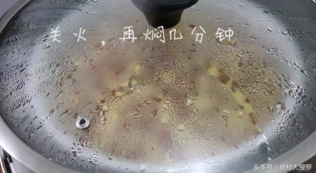 一碗麵粉一個雞蛋,攪拌幾下直接上鍋蒸一蒸,做的發糕比麵包好吃