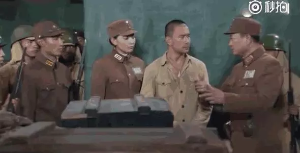 12個讓觀眾超傻眼「感覺智商被侮辱了」的台詞,第一個就算幾年了還是廢到笑