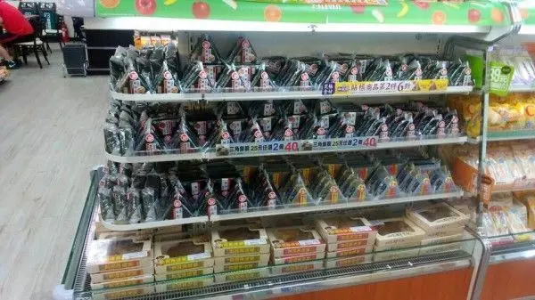 PTT問7-11全家哪家商品更好吃?「照二分法吃不踩雷」引髮網友大暴動:飯糰只在小七買
