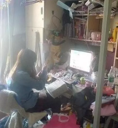 25張「你懂得」妹子圖!現在妹子真的太潮了!這樣的衣服也敢穿出門!最後一張笑翻!