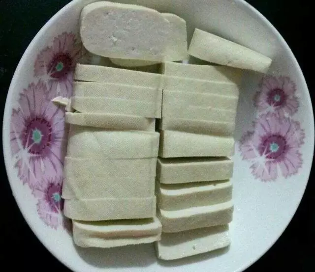這才是豆腐做好吃的做法,飯店都嘗不到,吃一口就停不下筷子了!