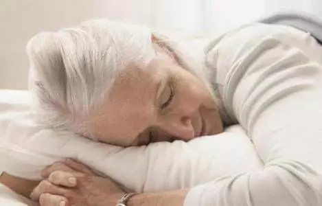 每天踩腳10分鐘,血壓降了、腰不酸了、腿也不疼了
