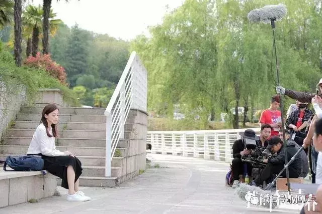 黃有龍前妻近照!選擇趙薇是有原因的,根本就不在一個檔次!