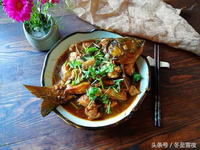 教你把魚這樣做,不用放水,魚肉不腥,肉還鮮嫩,做法簡單容易學