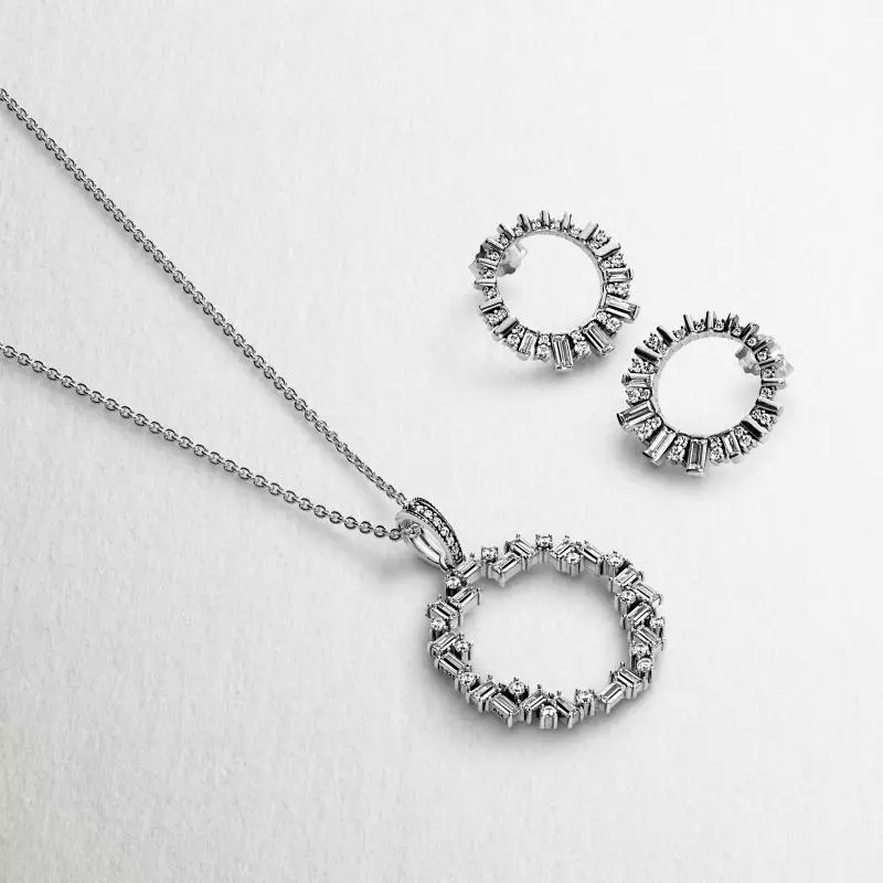 ❄2018 PANDORA 聖誕系列曝光! 獨一無二的太空+聖誕設計, 無論是自己穿戴或送人都好有Feel✨