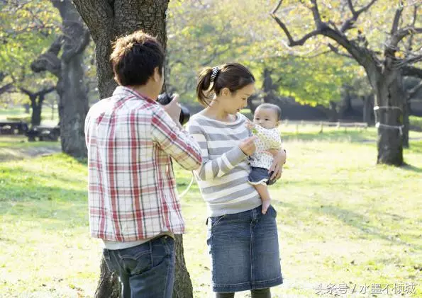 妻子對丈夫提要求:你當著你媽面打我,也必須當著你媽面賠禮道歉