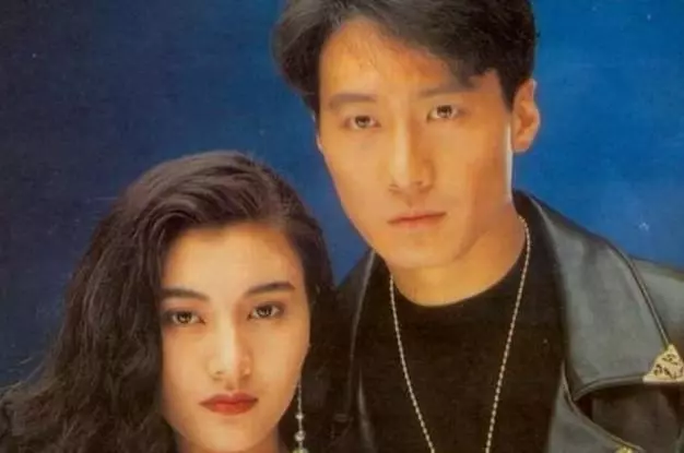 黎明4年花8億得不到她的心,如今一身肥膘成大媽,丑得嚇人!