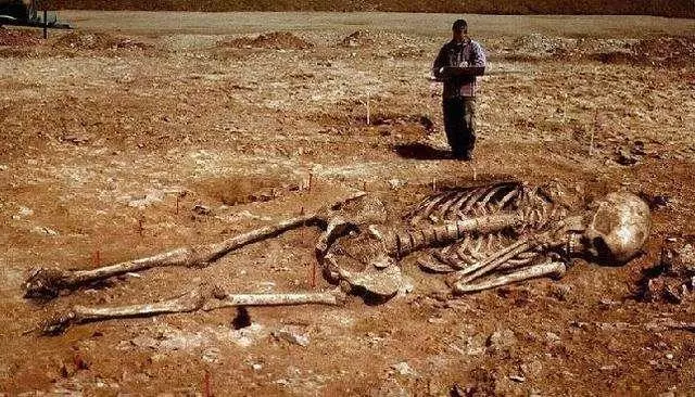 地球上是否存在巨人族?