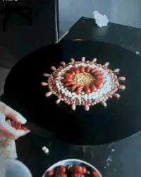 信了你的邪!廣告上那些饞死人的食物竟然是這樣拍出來的!