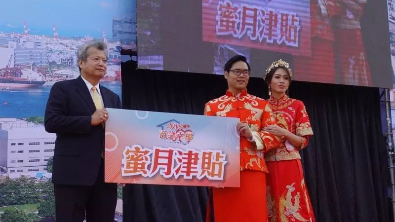 佛心公司出爐!台泥才剛加薪「年終再發10個月」爽翻 成衣公司「最狂領1年」大家都想跳槽