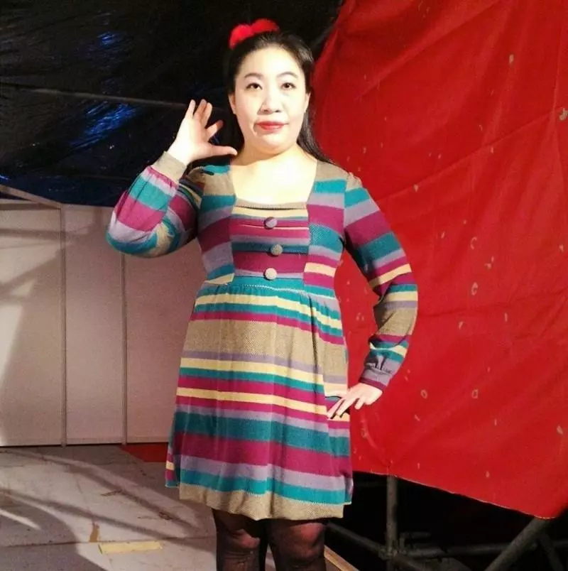 還記得如花嗎?15年前靠「絲襪套頭」紅遍全台 人氣退燒後「拚命接活動」只因媽媽一句話