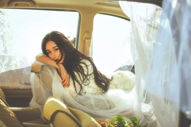 二婚妻子不如髮妻好,再婚後,這個中年男人終於承認