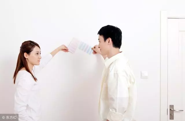 女兒,你把婚給離了,然後把家產給你弟弟買房娶媳婦,可以嗎?