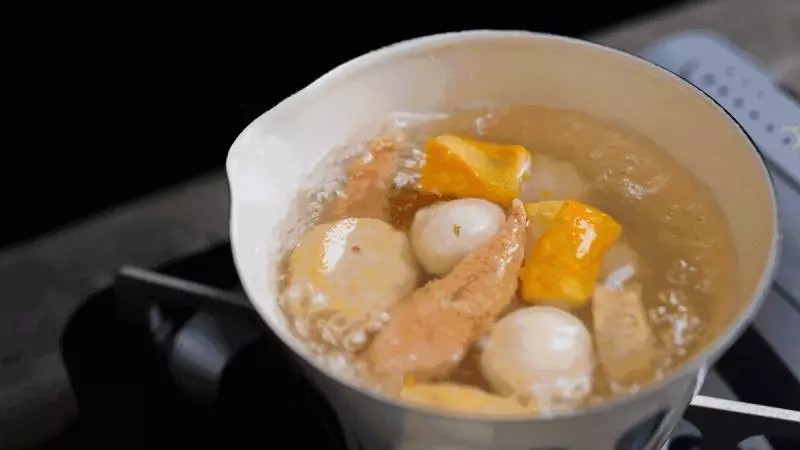 冬天給孩子煲這12道湯,孩子長高少生病!