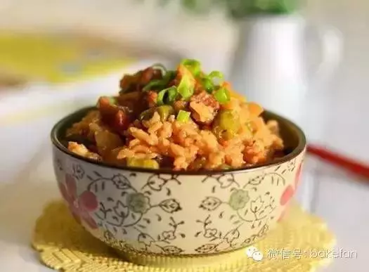 用一口電飯鍋做出40種不同的美食 快行動哦