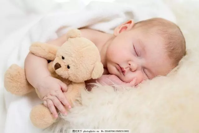 這樣睡,孩子更聰明!附0-18歲睡眠時間表