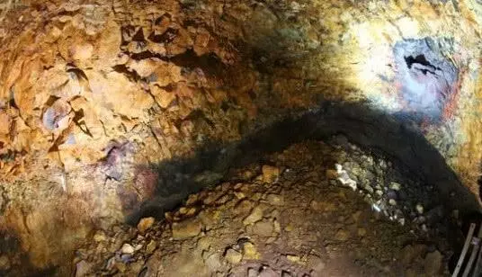 火山下面還有生命居住?科學家顛覆對火山的認知!