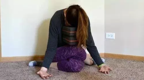 體態醜陋,腿部也不夠靈活,練這個體式就好了