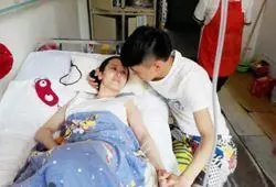 妻子變植物人3年,醒來時發現已懷孕3月,丈夫開心不已妻子提離婚