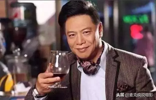 舊版《唐伯虎點秋香》為何難超越,這20幾個配角,很多都是戲精