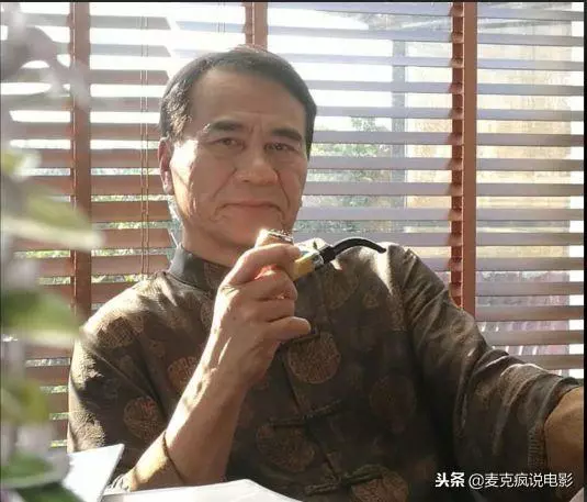 舊版《唐伯虎點秋香》為何難超越,這20幾個配角,很多都是戲精