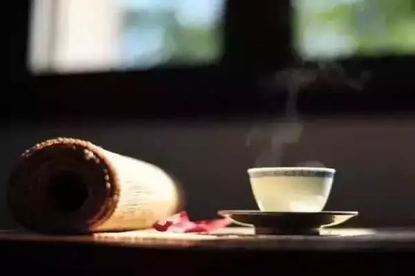 如果有一天,我老無所依!!最大的依靠不是孩子(值得深思)