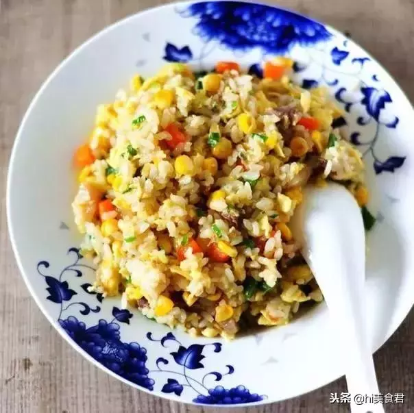 廚娘必學的26款炒飯做法,幾分鐘就做好一大盤,兒子吃的滿嘴流油