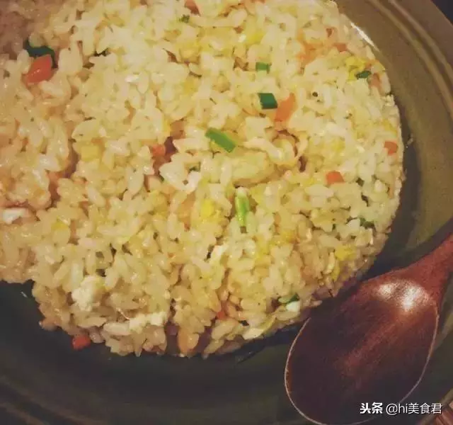 廚娘必學的26款炒飯做法,幾分鐘就做好一大盤,兒子吃的滿嘴流油