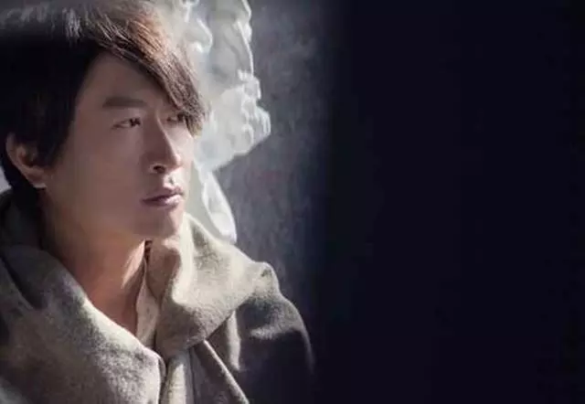 他竟然因女兒太美爆紅網絡,現在的國民岳父,曾經的情歌王子!