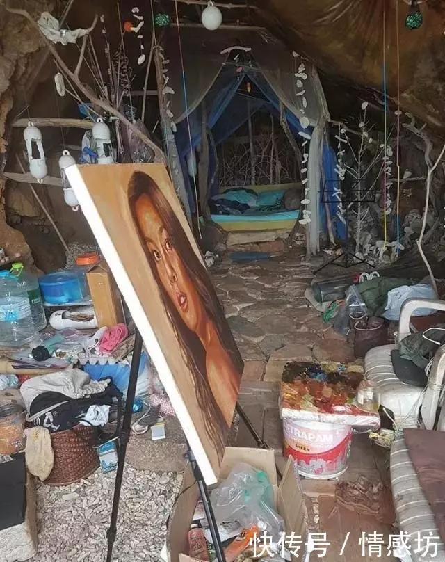 泰國流浪漢住山洞,眾多美女主動「獻身」,警察來後才知真實身份